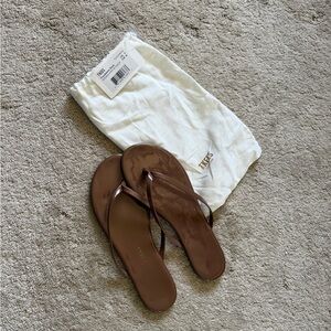 TKEES Glossy Flip Flop Sandals